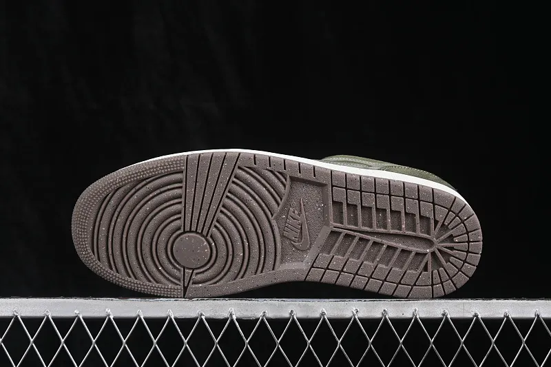 All categories Air Jordan Jordan series basketball shoes Air Jordan 1 Low Air Jordan 1 Low AJ1 Joe 1 low-top retro culture basketball shoes FQ3055-300
